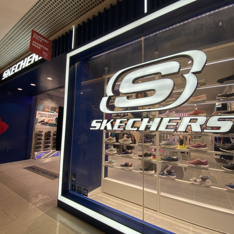 Skechers at the mall deals